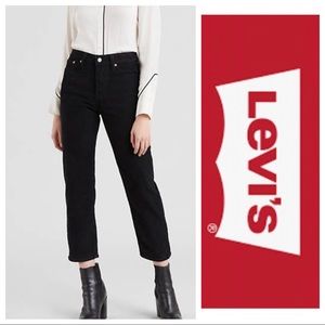 NWOT Levi’s Wedgie Straight